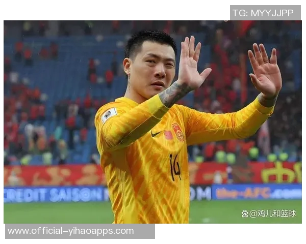 草皮质量堪忧王大雷呼吁大家共同维护主场草坪环境