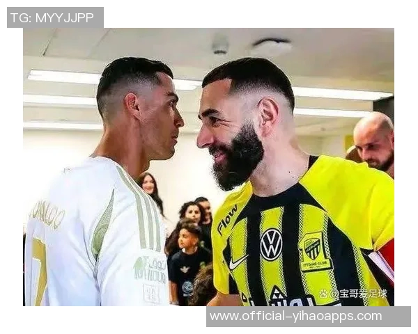 C罗干预本泽马转会引发坎特恩内斯里转会签约延迟问题